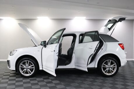 Audi Q2 TDI S LINE 5