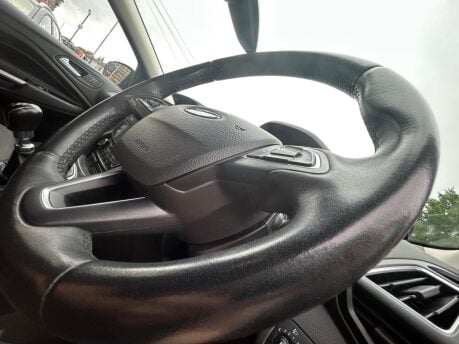 Ford Kuga TITANIUM TDCI 17