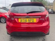 Ford Fiesta TITANIUM 4