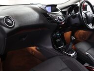 Ford Fiesta TITANIUM 35
