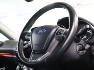 Ford Fiesta TITANIUM 13