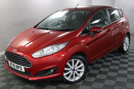Ford Fiesta TITANIUM 21