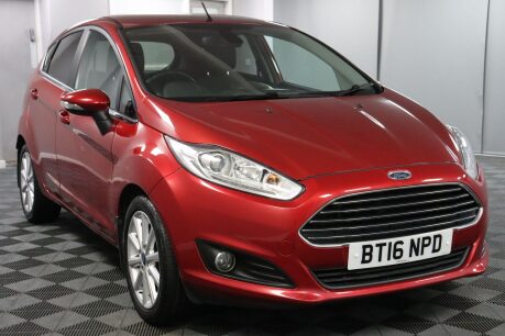 Ford Fiesta TITANIUM 31