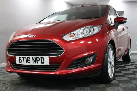 Ford Fiesta TITANIUM 29