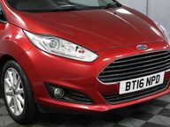 Ford Fiesta TITANIUM 27