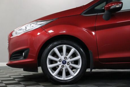 Ford Fiesta TITANIUM 28