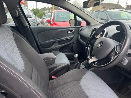 Renault Clio DYNAMIQUE S NAV TCE 10