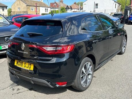 Renault Megane DYNAMIQUE S NAV TCE 8