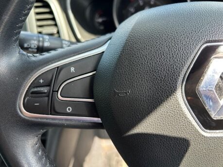 Renault Megane DYNAMIQUE S NAV TCE 11