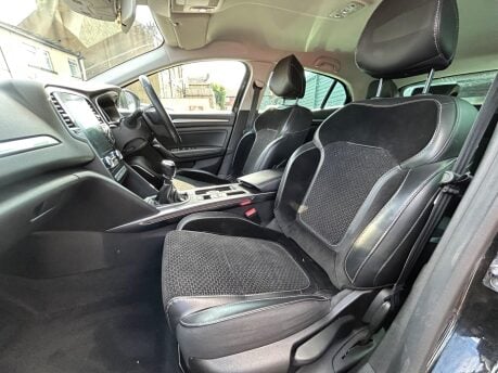 Renault Megane DYNAMIQUE S NAV TCE 17