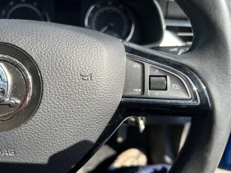 Skoda Scala SE TSI 9