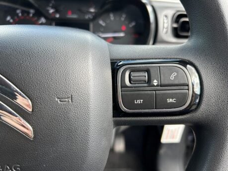Citroen C3 PURETECH FEEL 13