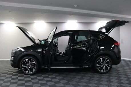Hyundai TUCSON CRDI PREMIUM SE 5
