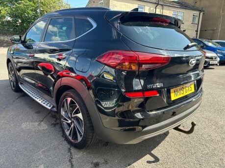 Hyundai TUCSON CRDI PREMIUM SE 5
