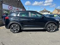 Hyundai TUCSON CRDI PREMIUM SE 7