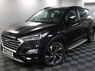 Hyundai TUCSON CRDI PREMIUM SE 21