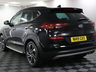 Hyundai TUCSON CRDI PREMIUM SE 11