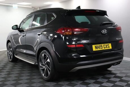 Hyundai TUCSON CRDI PREMIUM SE 11
