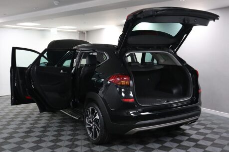 Hyundai TUCSON CRDI PREMIUM SE 22