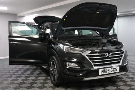 Hyundai TUCSON CRDI PREMIUM SE 16