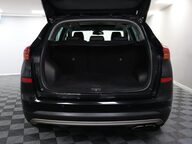Hyundai TUCSON CRDI PREMIUM SE 15
