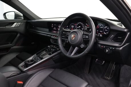 Porsche 911 CARRERA PDK 4