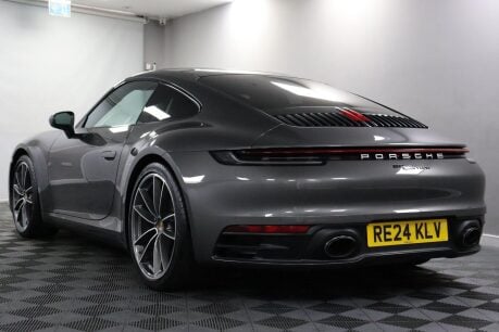 Porsche 911 CARRERA PDK 23