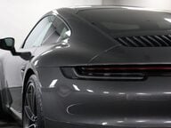Porsche 911 CARRERA PDK 24