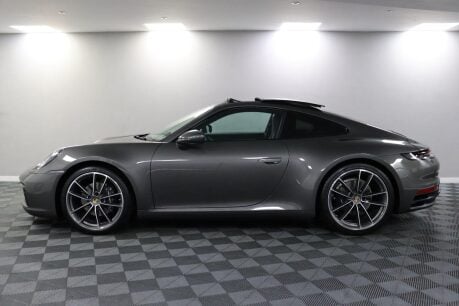 Porsche 911 CARRERA PDK 38
