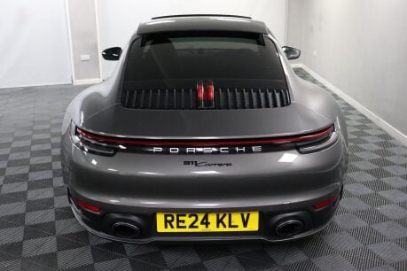 Porsche 911 CARRERA PDK 39