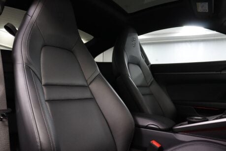 Porsche 911 CARRERA PDK 52
