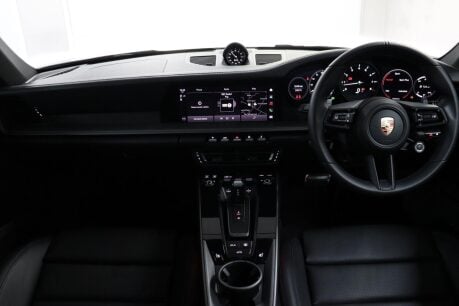 Porsche 911 CARRERA PDK 61