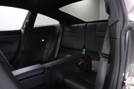 Porsche 911 CARRERA PDK 62