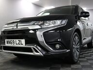 Mitsubishi Outlander DESIGN 29
