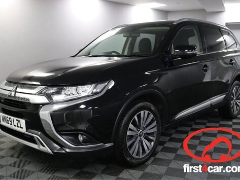 Mitsubishi Outlander DESIGN
