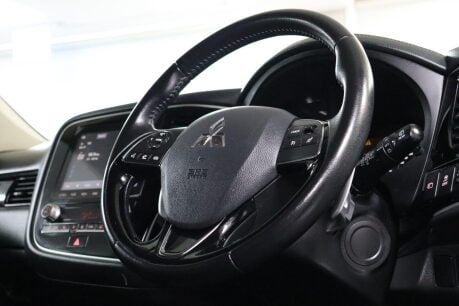 Mitsubishi Outlander DESIGN 13