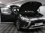 Mitsubishi Outlander DESIGN 16