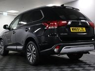 Mitsubishi Outlander DESIGN 23