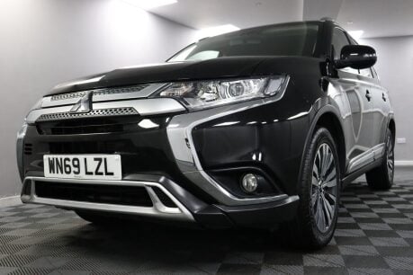 Mitsubishi Outlander DESIGN 29