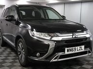 Mitsubishi Outlander DESIGN 31