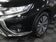Mitsubishi Outlander DESIGN 32