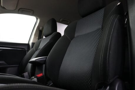 Mitsubishi Outlander DESIGN 36