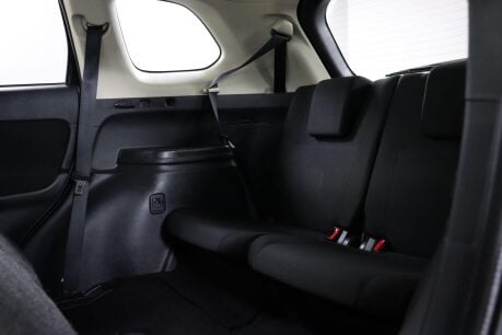 Mitsubishi Outlander DESIGN 42
