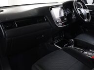Mitsubishi Outlander DESIGN 35