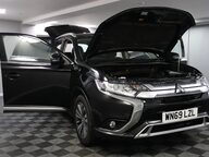 Mitsubishi Outlander DESIGN 16