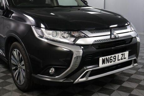 Mitsubishi Outlander DESIGN 27