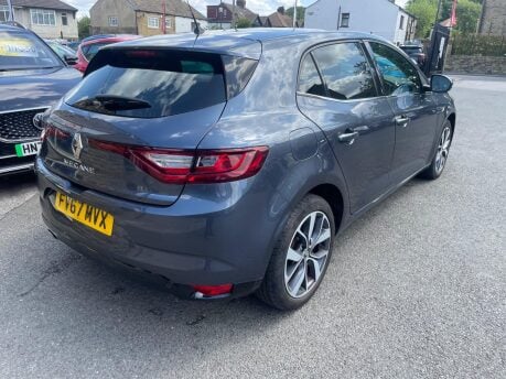 Renault Megane DYNAMIQUE S NAV DCI 8