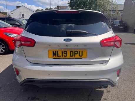 Ford Focus ST-LINE X 5