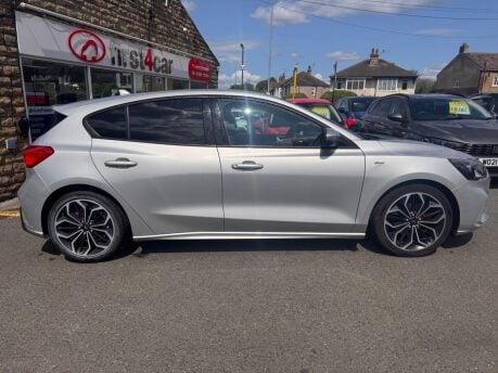 Ford Focus ST-LINE X 7