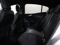 Ford Focus ST-LINE X 43